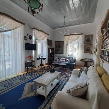 Mansion Alexandri Apartment Хидра Екстериор снимка