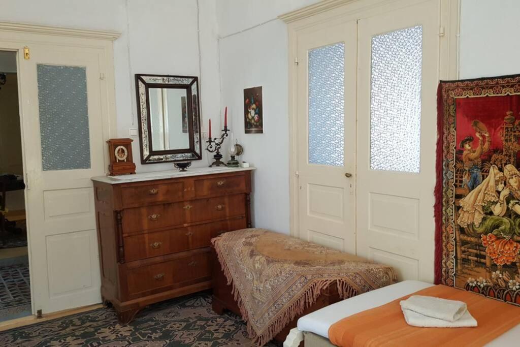 Mansion Alexandri Apartment Хидра Екстериор снимка