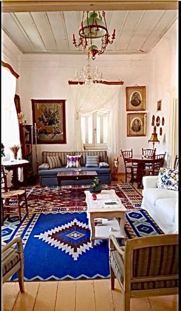 Mansion Alexandri Apartment Хидра Екстериор снимка