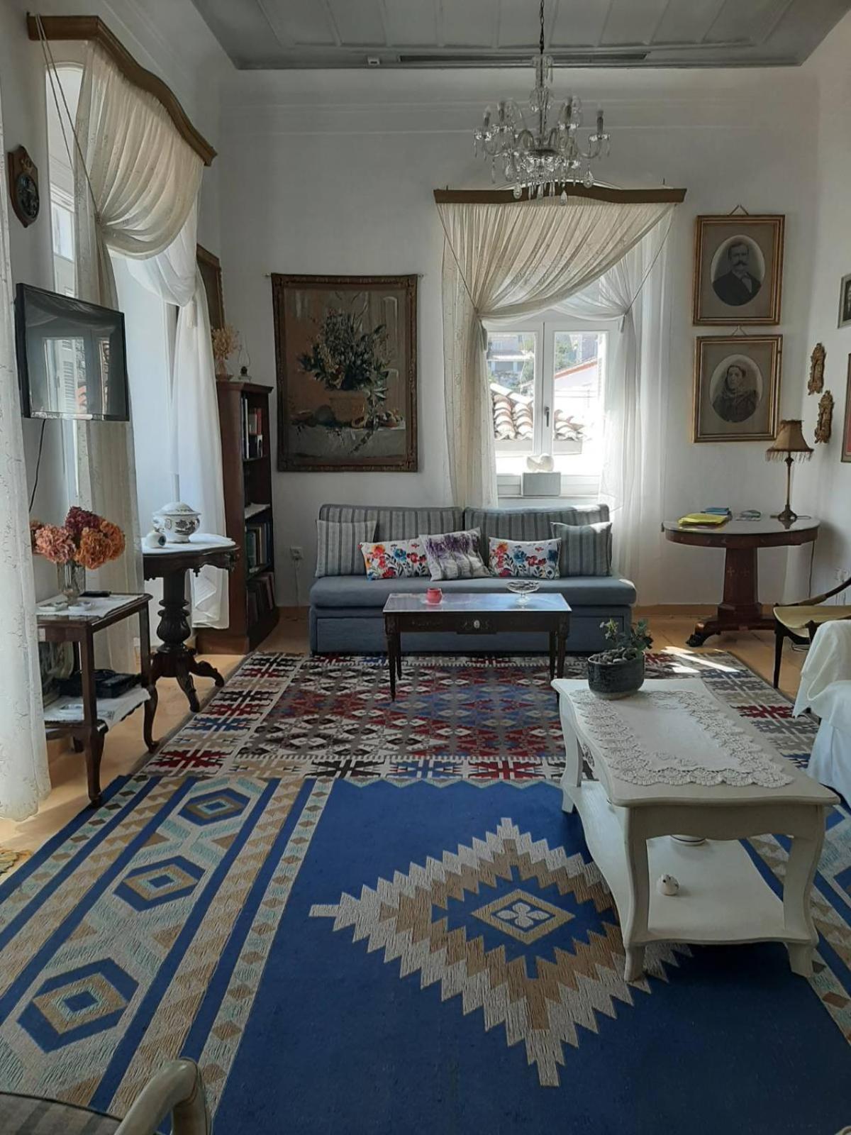 Mansion Alexandri Apartment Хидра Екстериор снимка